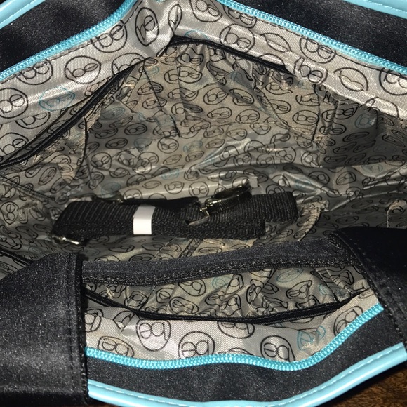 Beauty Bag from beauticontrol - Picture 2 of 6